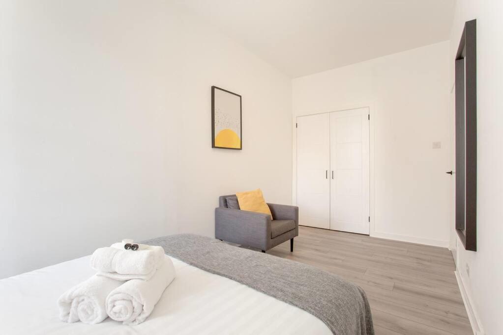 Modern & Bright 1 Bed For 4 Close To City Centre! EDI Kültér fotó