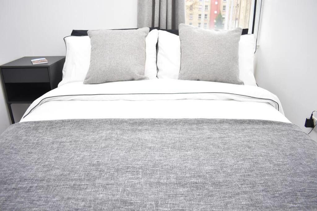 Modern & Bright 1 Bed For 4 Close To City Centre! EDI Kültér fotó