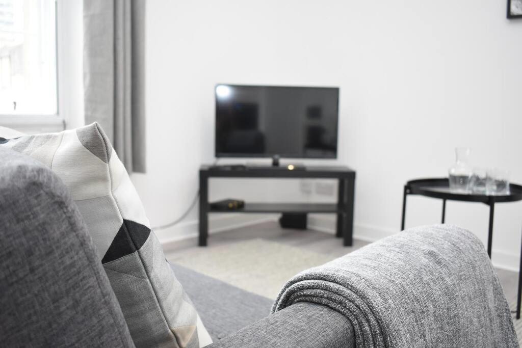 Modern & Bright 1 Bed For 4 Close To City Centre! EDI Kültér fotó