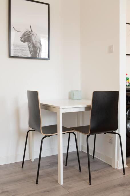 Modern & Bright 1 Bed For 4 Close To City Centre! EDI Kültér fotó